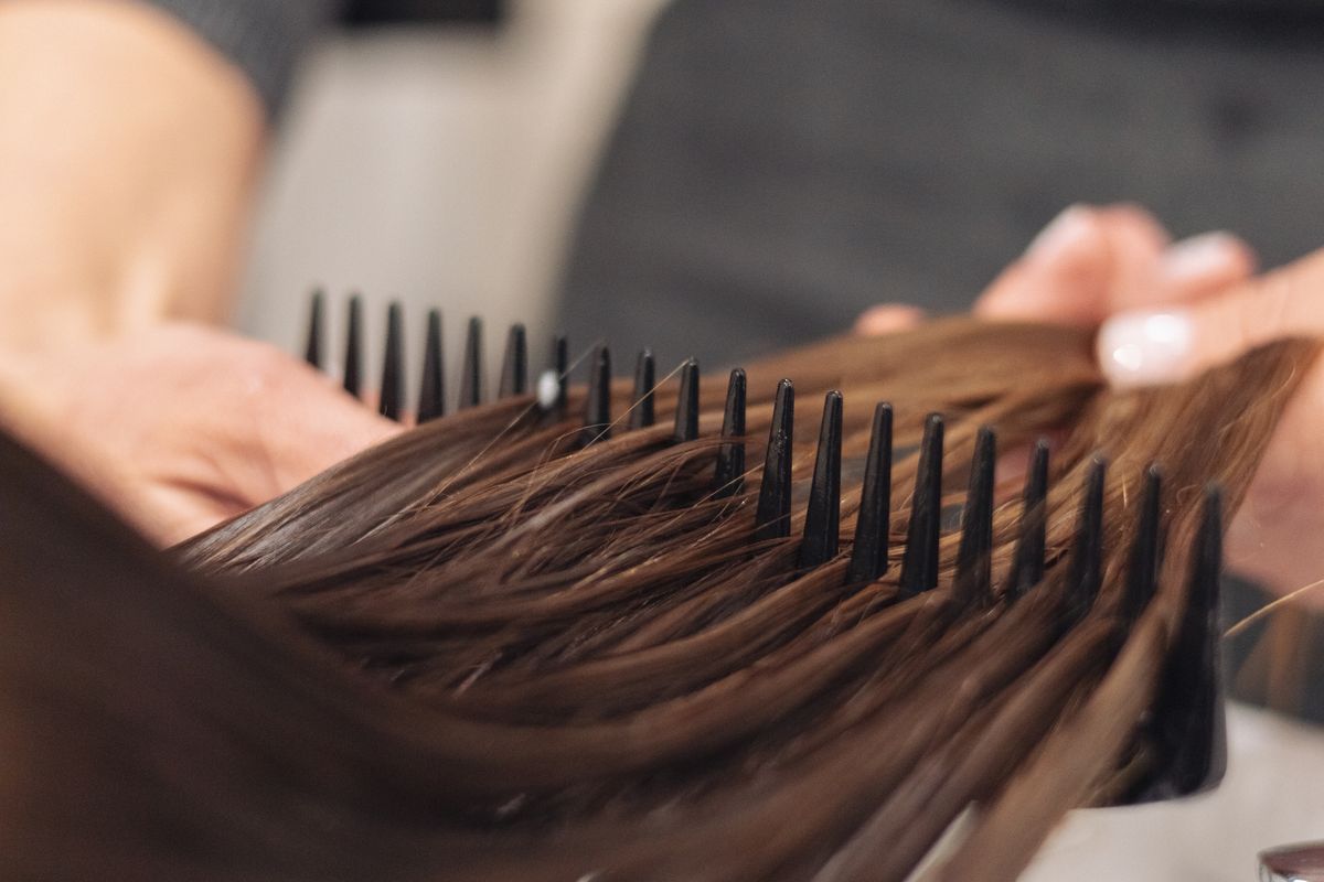 Shampoing antipelliculaire et soin du cuir chevelu contre les pellicules