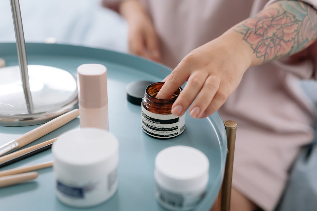 Soin ciblé pour minimiser l'apparence des pores dilatés